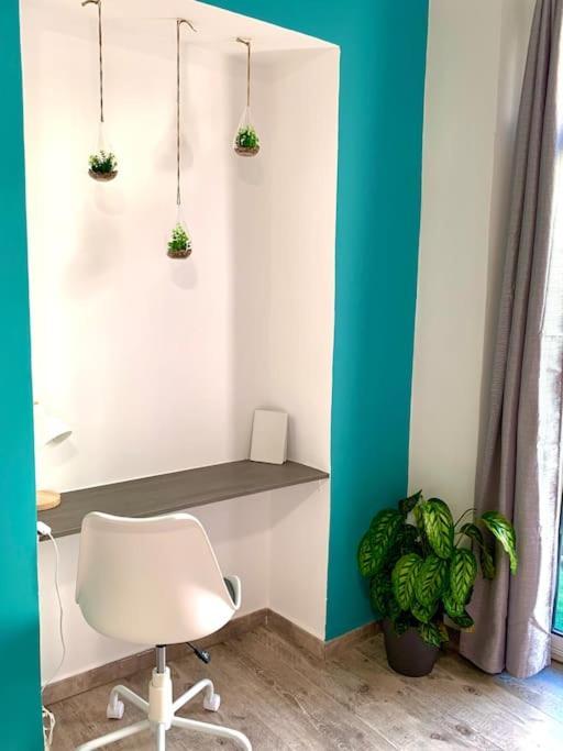 Apartamento Esprit Cosy Au Centre Historique Tolón Exterior foto